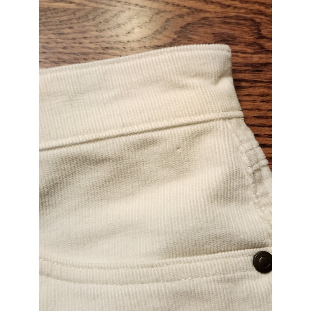 Carve Designs Oahu Corduroy Shorts Womens Size 8 White 6" Inseam. - Picture 9 of 9